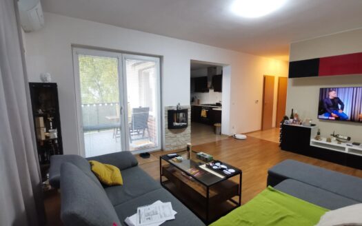 Príjemný 3-izbový byt s balkónom v Rovinke